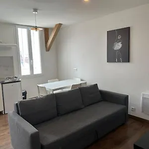 Studio Centre-ville De Appartement